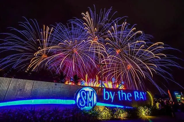Rm A837 S Near Smx And Sm Arena * Manila